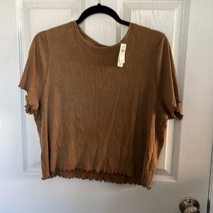 Brown short sleeve shirt